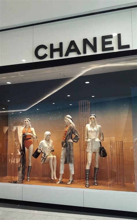 chanel window